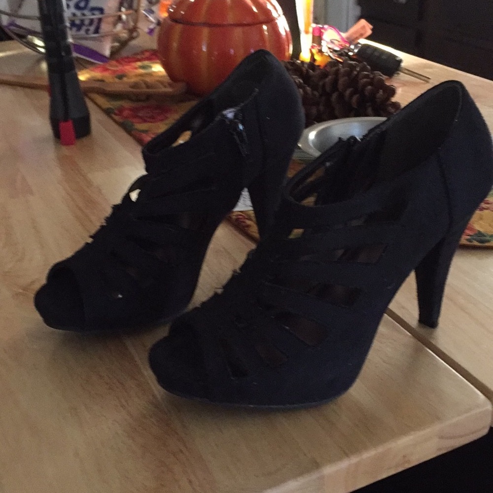 Black heels